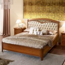 Tofias Furniture - Classic Bedroom Furniture