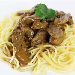 Spaghetti With Shredded Beef Fillets