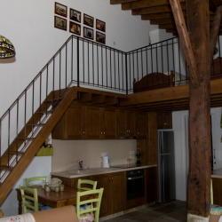 Xenios Cottages Traditional Apartments Sterna Studio