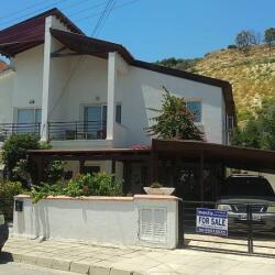 Three Bedroom House For Sale In Oroclini