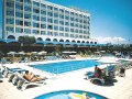 Cyprus Hotels: Navarria Hotel - Front View