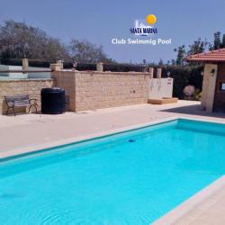 Club Swimming Pool2