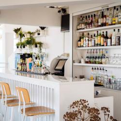 Vrachia Beach Resort Bar