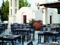 Cyprus Hotels: Anassa Hotel - Village Square Restaurant