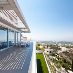 Four Bedroom Residence Cantilevered Verandas At Tala