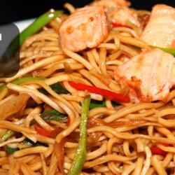 Chow Mein With Salmon