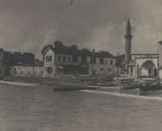 Larnaka through the photographic archives of CVAR